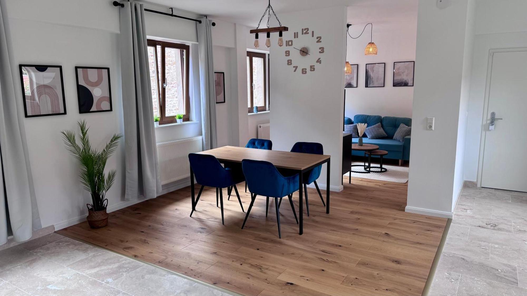 Design Apartment Im Alten Schloss Deidesheim Esterno foto