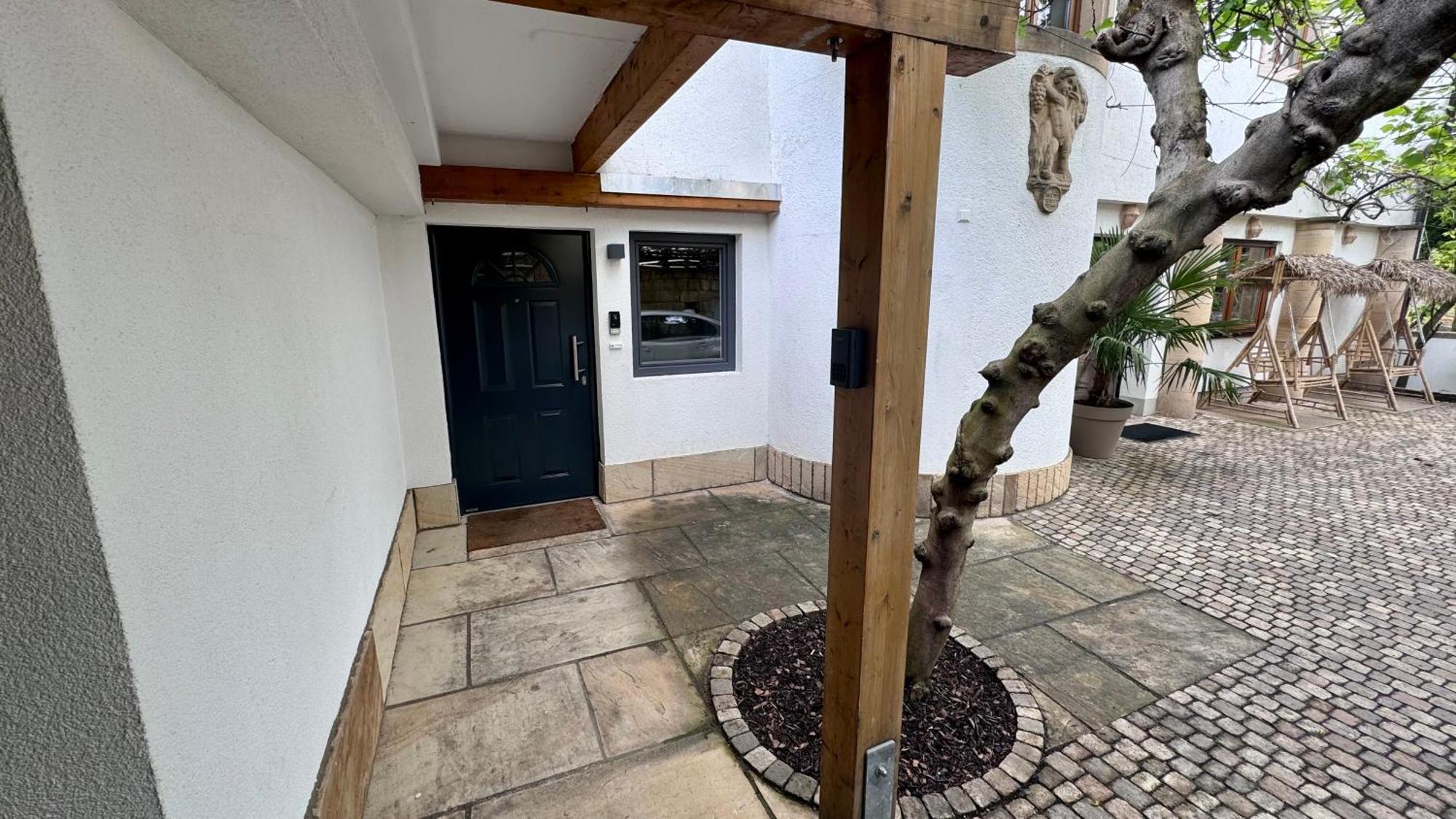 Design Apartment Im Alten Schloss Deidesheim Esterno foto